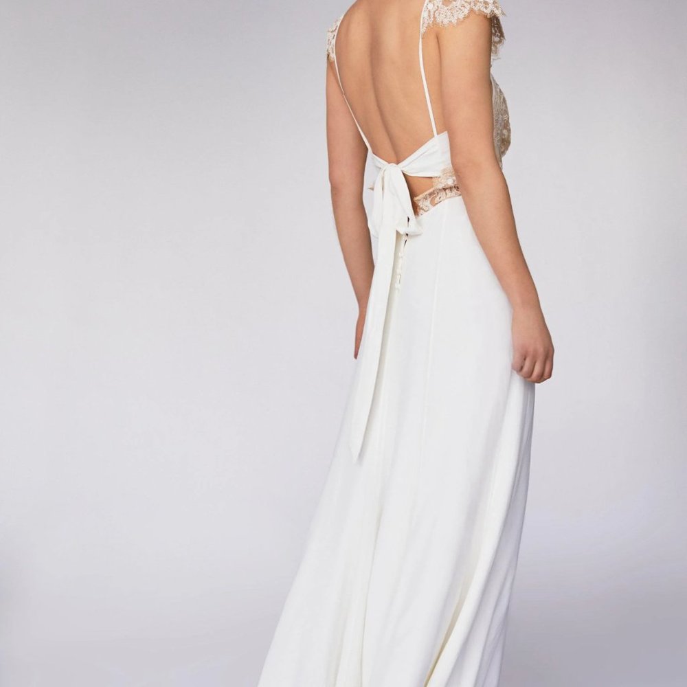 Limited Edition Nikki’s Dress In Ivory
